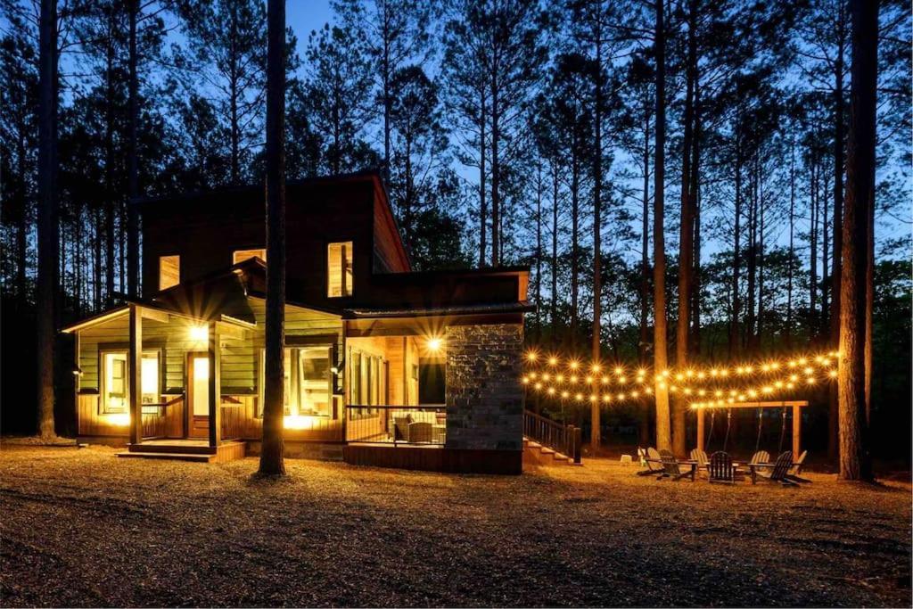 Brand New Luxury 2 Bedroom With Loft And Spa Sleeps 10 Broken Bow Esterno foto