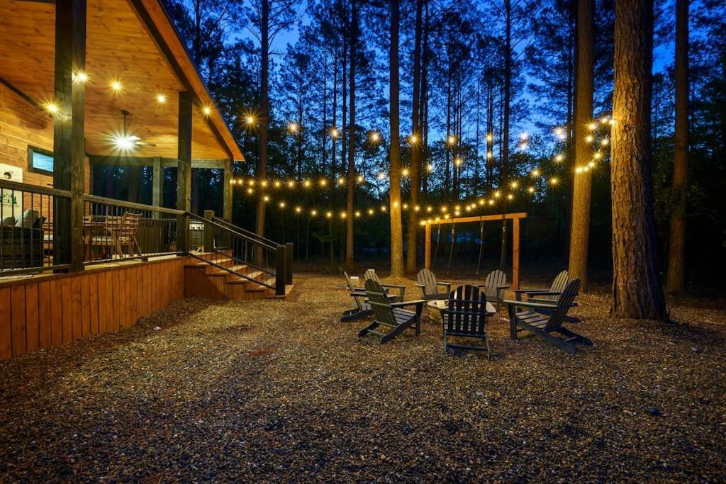 Brand New Luxury 2 Bedroom With Loft And Spa Sleeps 10 Broken Bow Esterno foto